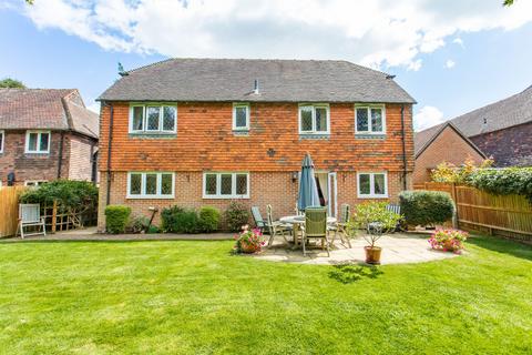 5 bedroom detached house for sale, Old Rectory Close, Ashford, TN25