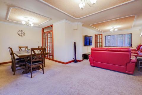 73 Avenue Road, Leicester, LE2 3EA