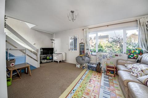 18 Hamble Drive, Abingdon, OX14 3TE