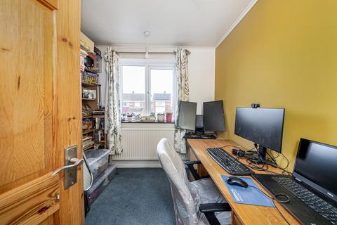 18 Hamble Drive, Abingdon, OX14 3TE