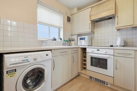 undefined, Rawlyn Close, Chafford Hundred RM16