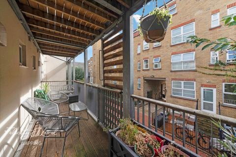 2 bedroom flat for sale, Trinity Mews, London E1
