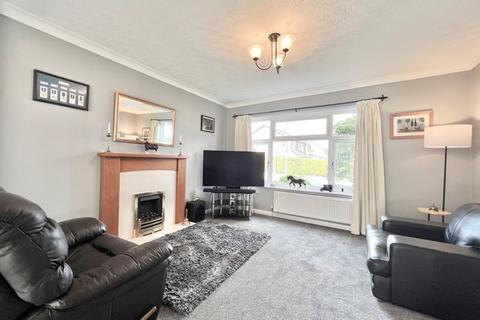 46 Haslam Hey Close, Bury, BL8 2LA