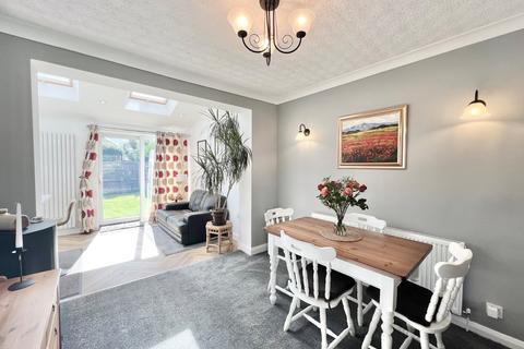 46 Haslam Hey Close, Bury, BL8 2LA