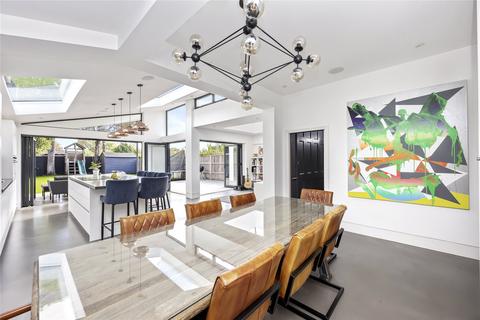 undefined, Curzon Road, Weybridge, Surrey, KT13