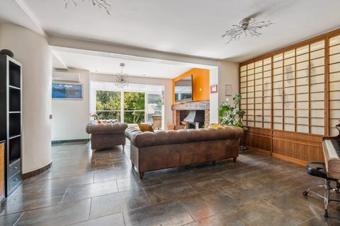 undefined, Uxbridge Road, Rickmansworth, WD3