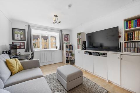 1 bedroom apartment for sale, Donald Woods Gardens, Surbiton KT5