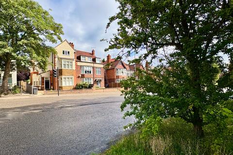 undefined, Abington Avenue, Abington, Northampton