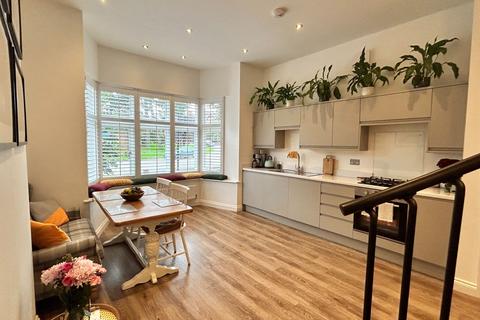 undefined, Abington Avenue, Abington, Northampton
