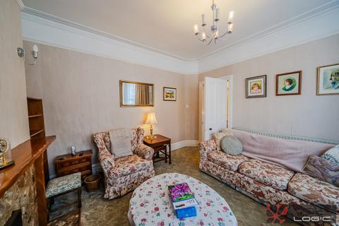 undefined, 1, Liverpool L22