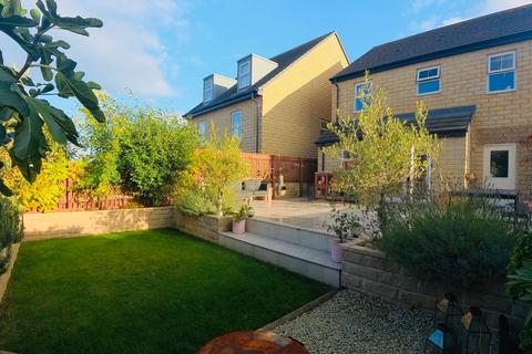 6 Stanton Close, Ossett, WF5 9UF