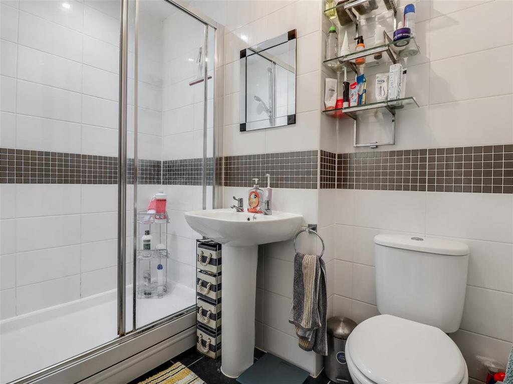 Ensuite