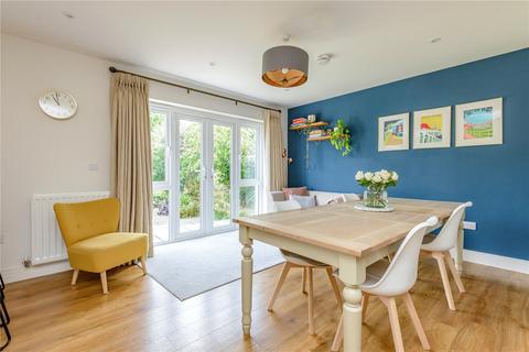 27 Waterfield Road, Edinburgh, EH10 6TG