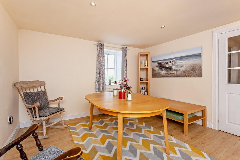 Flat 1