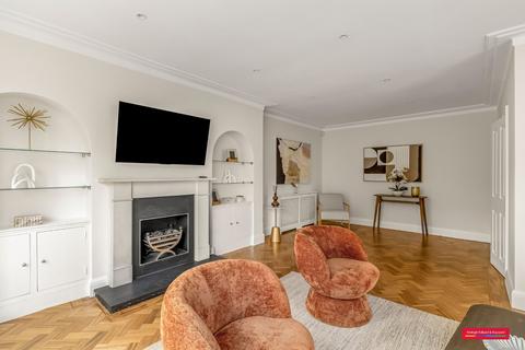 4 bedroom terraced house to rent, Hyde Park Square, London, W2
