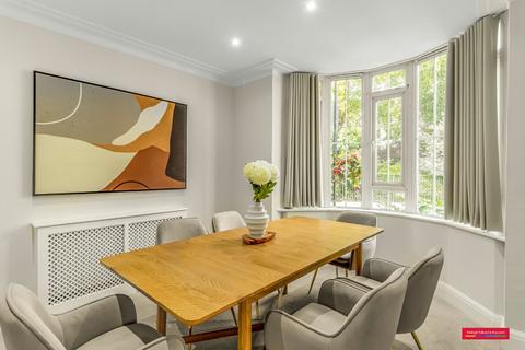 4 bedroom terraced house to rent, Hyde Park Square, London, W2