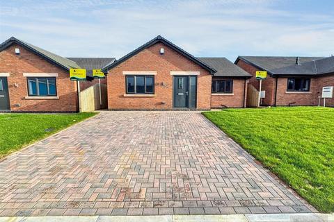undefined, Travellers Close, Leekbrook, Leek