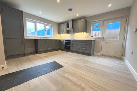 undefined, Travellers Close, Leekbrook, Leek