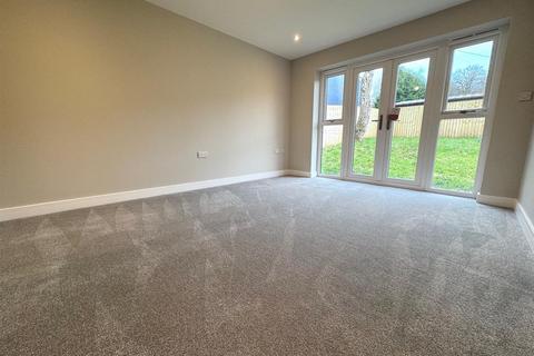 undefined, Travellers Close, Leekbrook, Leek