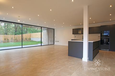 undefined, Carisbrooke Road, Leicester LE2