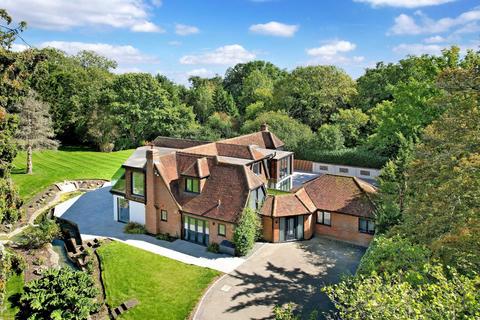 undefined, Beacon Hill, Penn, Buckinghamshire, HP10