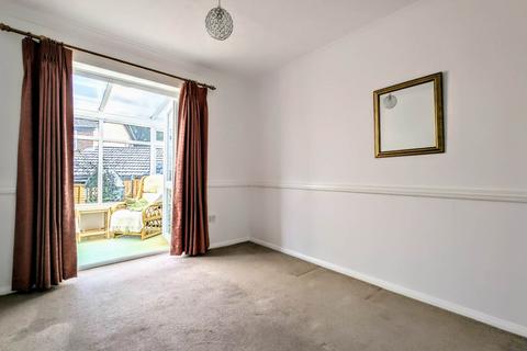 3 bedroom detached house for sale, Hibiscus Grove, Bordon GU35