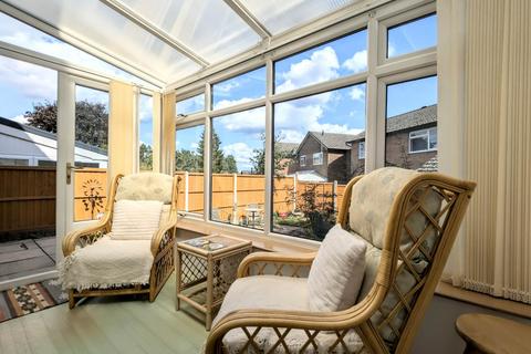 3 bedroom detached house for sale, Hibiscus Grove, Bordon GU35