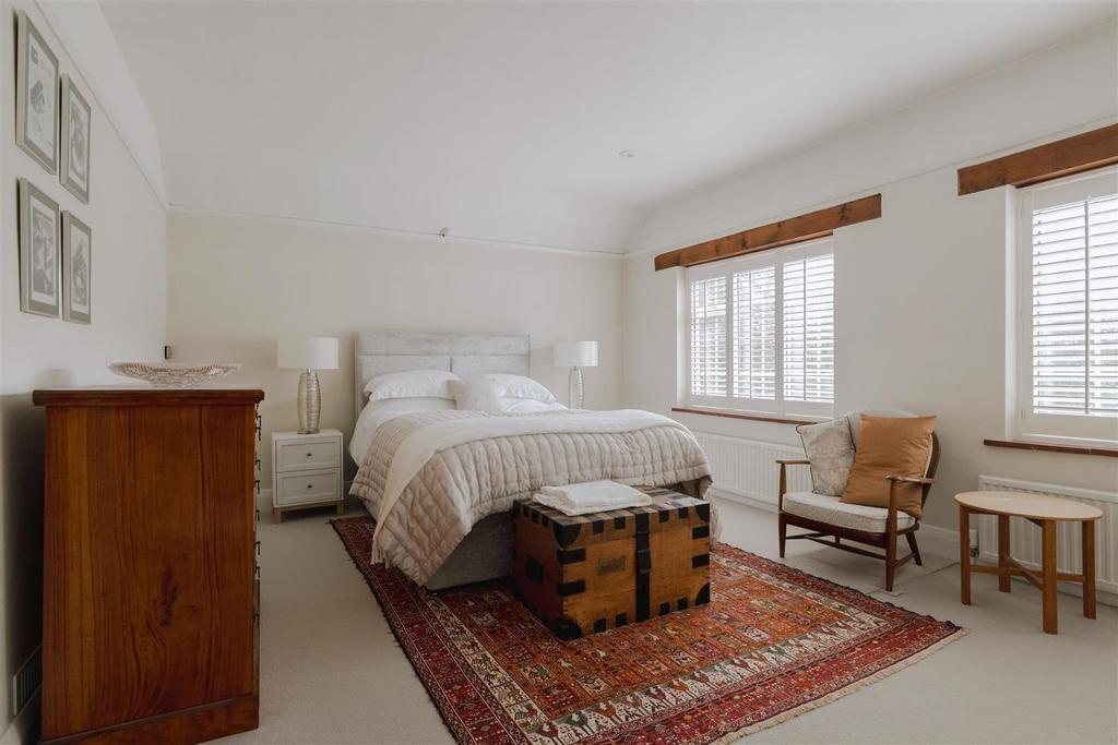 29 Echo Barn Lane Interior photos-21 WNS.jpg