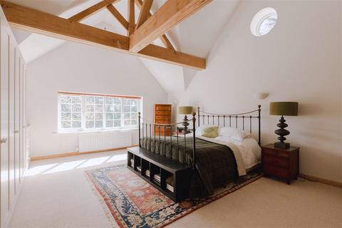 6 bedroom detached house for sale, Echo Barn Lane, Farnham