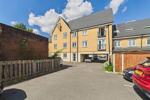 2 bedroom apartment for sale, Fusiliers Way, Hounslow, TW4