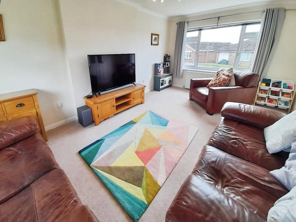 Pbox-living room-336499.jpeg