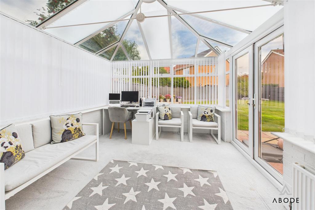 CAM04913 G0-PR0082-STILL031.jpg