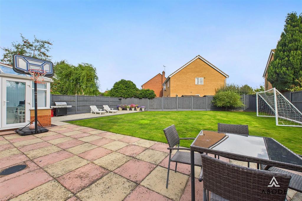 CAM04913 G0-PR0082-STILL003.jpg