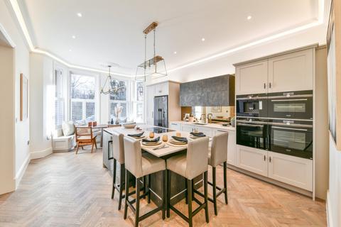 4 bedroom flat for sale, Bramham Gardens, Earl's Court, London