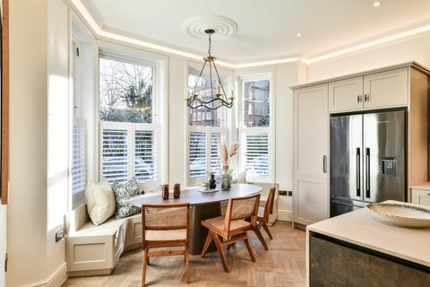 4 bedroom flat for sale, Bramham Gardens, Earl's Court, London