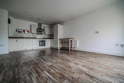 2 bedroom apartment for sale, Richardson House, Nash Mills Wharf, HP3