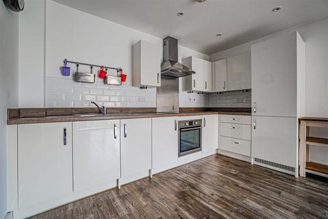 2 bedroom apartment for sale, Richardson House, Nash Mills Wharf, HP3