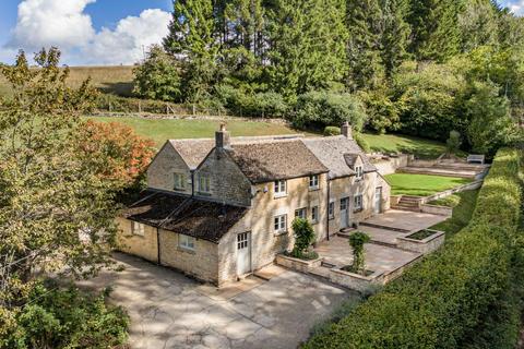 undefined, Climperwell, Nr Brimpsfield, Gloucestershire, GL4