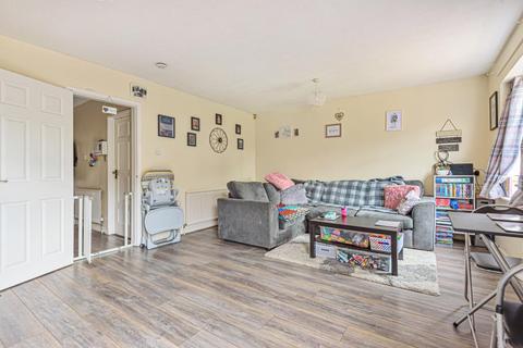 3 bedroom terraced house for sale, Walton Way,  Newbury,  RG14