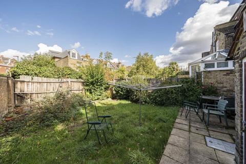 undefined, Hartington Road, St Margarets TW1
