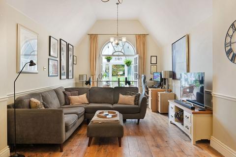 Barnfield Lodge Faygate Lane, South Godstone, Godstone, RH9 8JD
