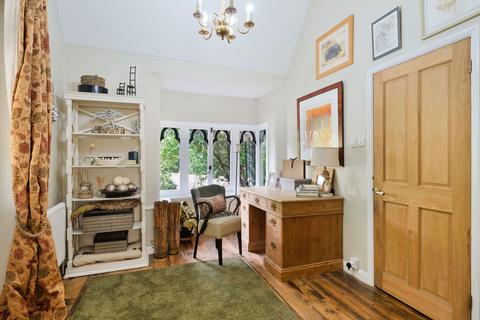 Barnfield Lodge Faygate Lane, South Godstone, Godstone, RH9 8JD