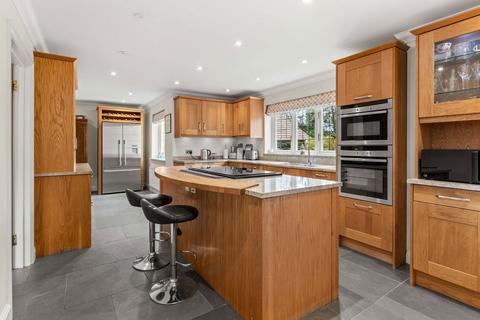 5 bedroom detached house for sale, Chelmsford CM1