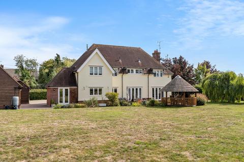 5 bedroom detached house for sale, Chelmsford CM1