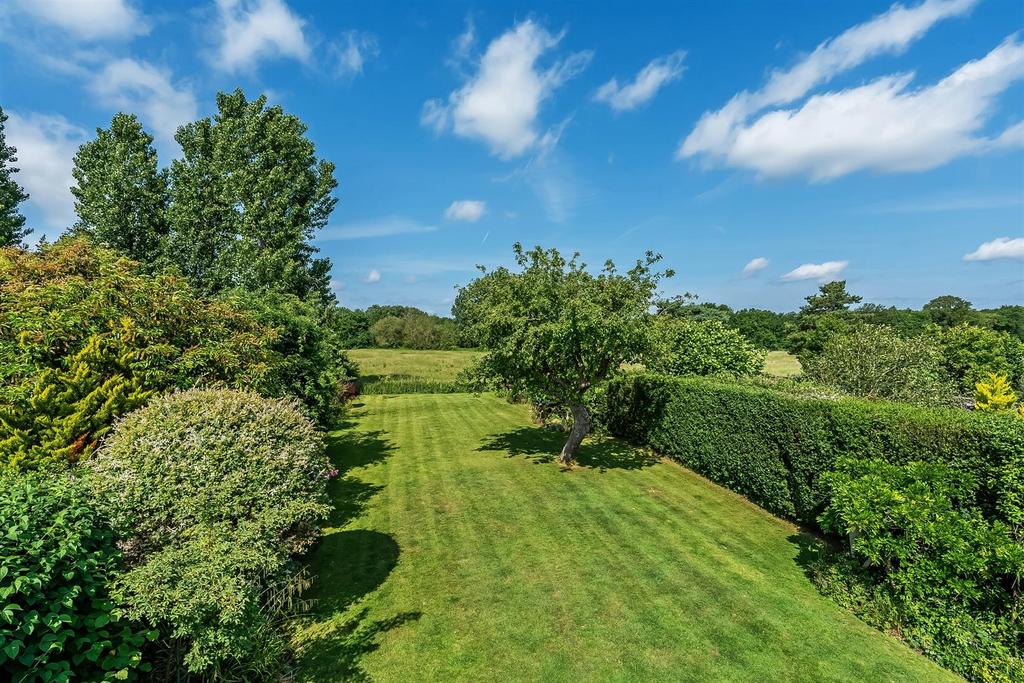 ..Little-Bookham-Street-38.jpg