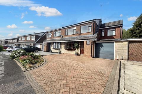 5 bedroom semi-detached house for sale, Standfield Drive, Manchester M28