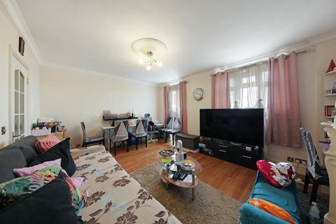 undefined, London Road, Mitcham, CR4