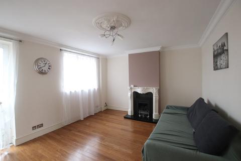 undefined, London Road, Mitcham, CR4