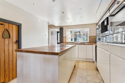 undefined, Vicarage Road, Bradwell, Milton Keynes