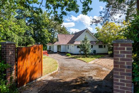 Moorlands Road, West Moors, Ferndown, Dorset, BH22